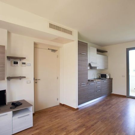 Residence Le Querce Cernusco Sul Naviglio Oda fotoğraf